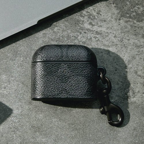 【COACH】AirPods 3 精品保護套 經典黑